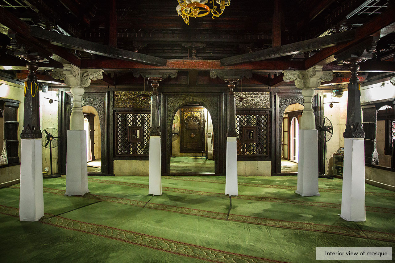 Coral Glass - The Male' Old Friday Mosque 1658