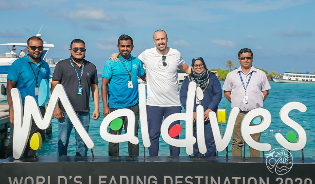 Brand Ambassador of First-Of-Its-Kind Loyalty Border Crossing Program Lands in Maldives