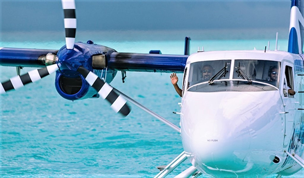 Fly in Style to Reethi Beach Resort, Like A Manta!