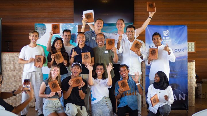 Seventeen Maldives Resorts Unite to Protect Vital Seagrass Ecosystems