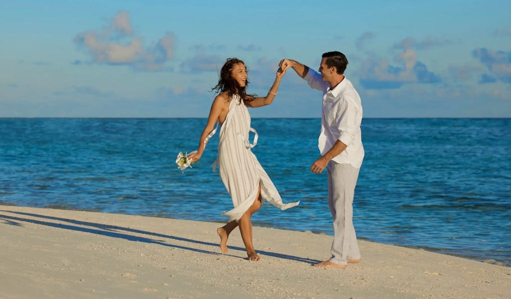 Banyan Tree Group Offers Couples A Tempting Campaign With ‘Your Story, Our Stage’