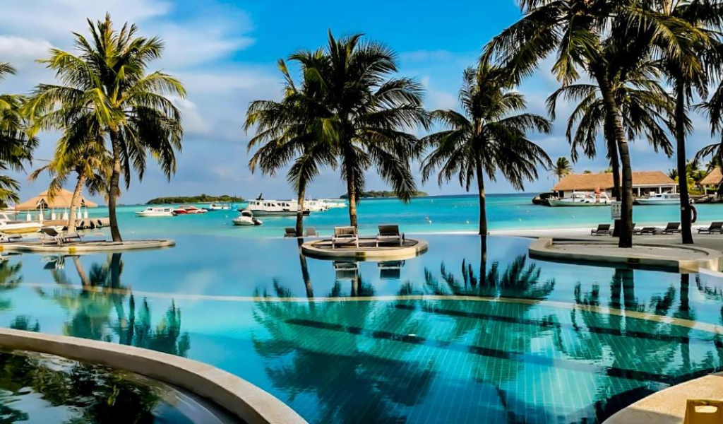 Holiday Inn Resort Kandooma Maldives Presents A Ramadan Island Getaway
