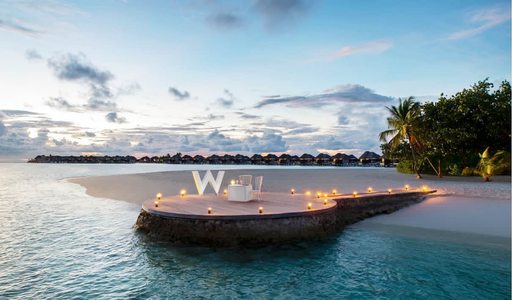 This Christmas, Escape Reality & Let W Maldives Light Up Your Dreams