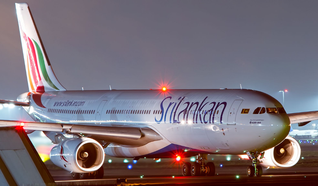 Exciting News As SriLankan Airlines Restarts Operations To GAN Airport
