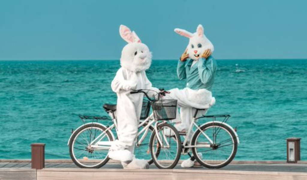 Everything You Need to Know About Becoming an Honorary Easter Islander at Hideaway Beach