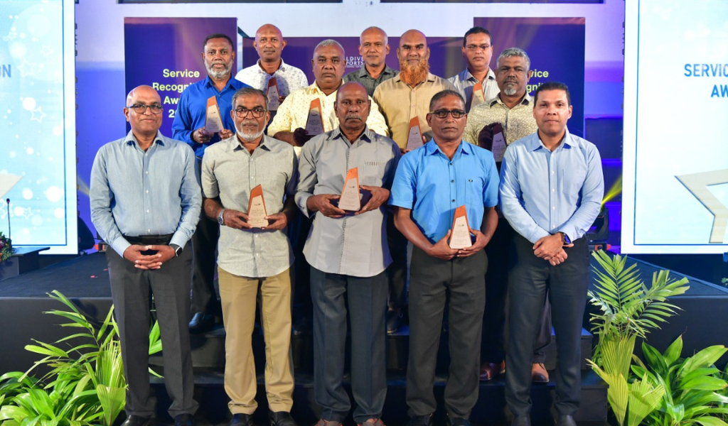 Maldives Airports Company Limited Honours Its Long-Serving Employees With Accolades