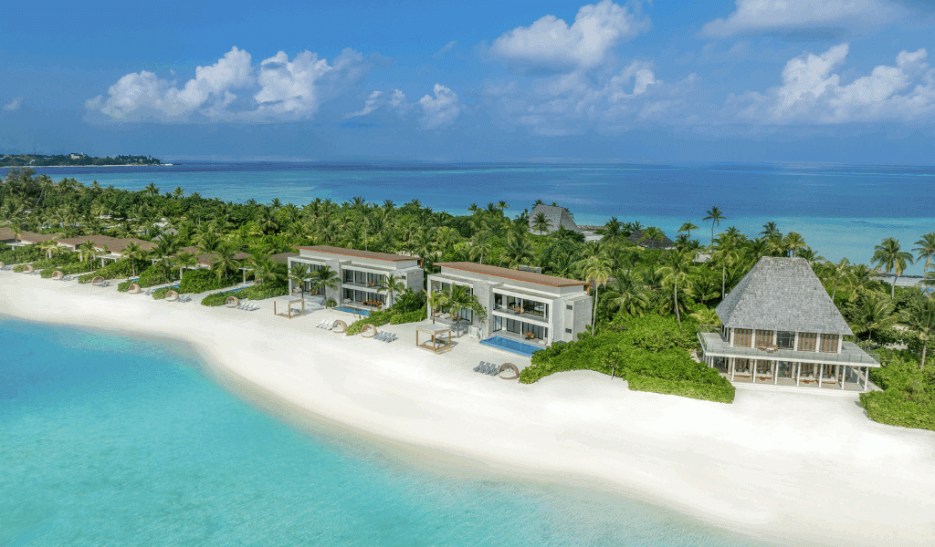 Kuda Villingili Resort Maldives Nominated for Condé Nast Traveller Readers' Choice Awards 2024