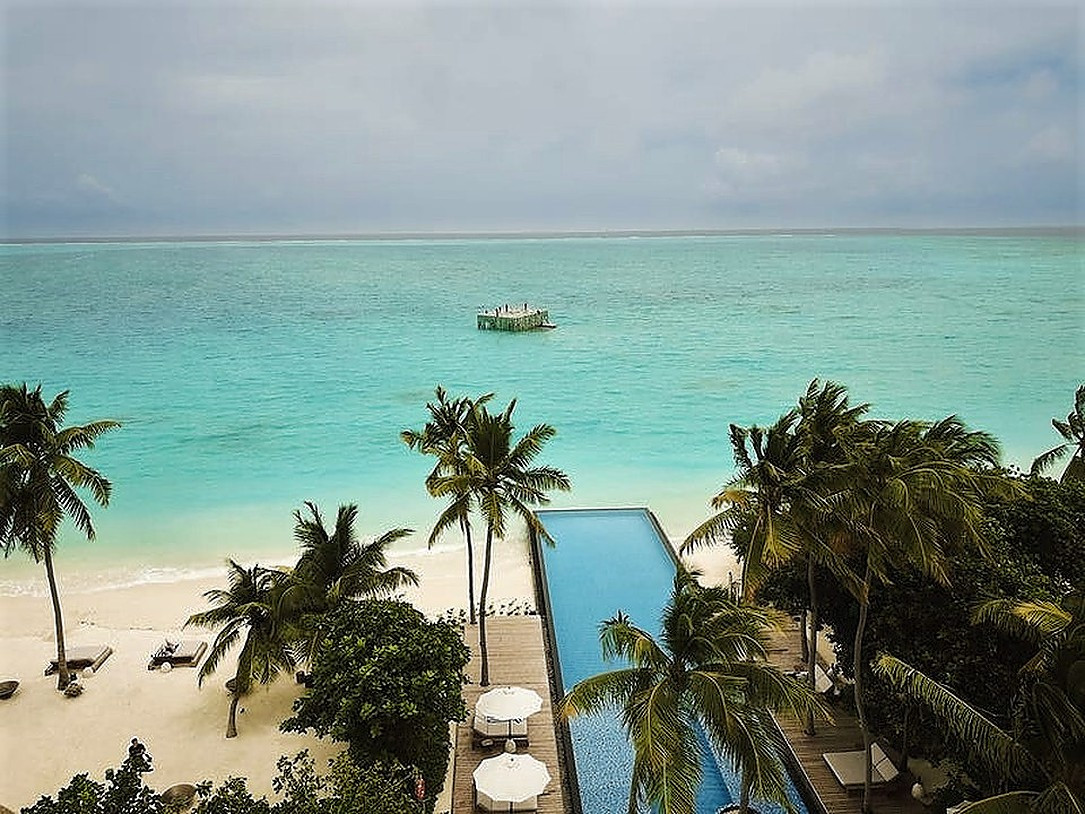 Where Land, Sea and Art Collide - Fairmont Maldives Sirru Fen Fushi