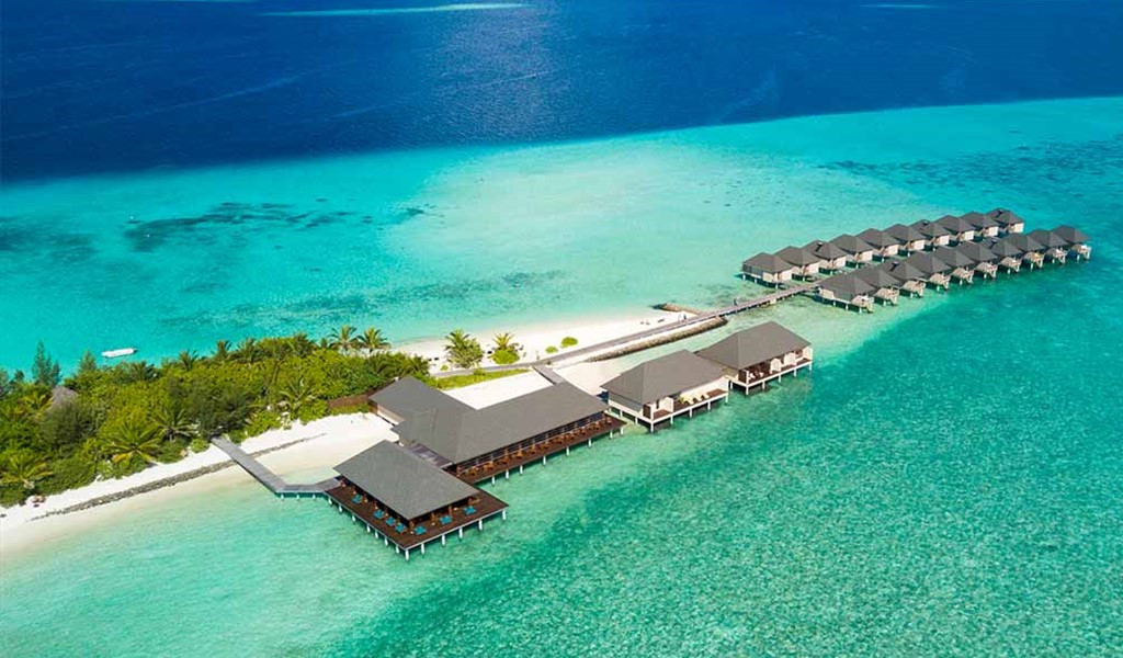 A Thirst-Quenching Promo All Month at Summer Island Maldives!