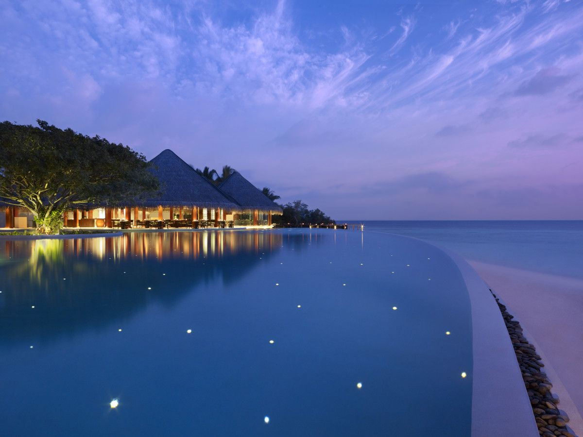 Dusit Thani Maldives Invites Guests to Embrace the Season with an Unforgettable Springtime
