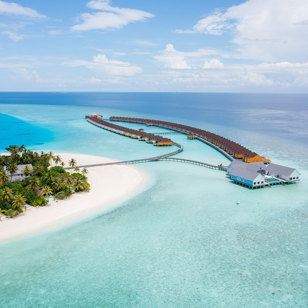 The Standard, Huruvalhi Maldives Wins Tripadvisor Travelers’ Choice Award