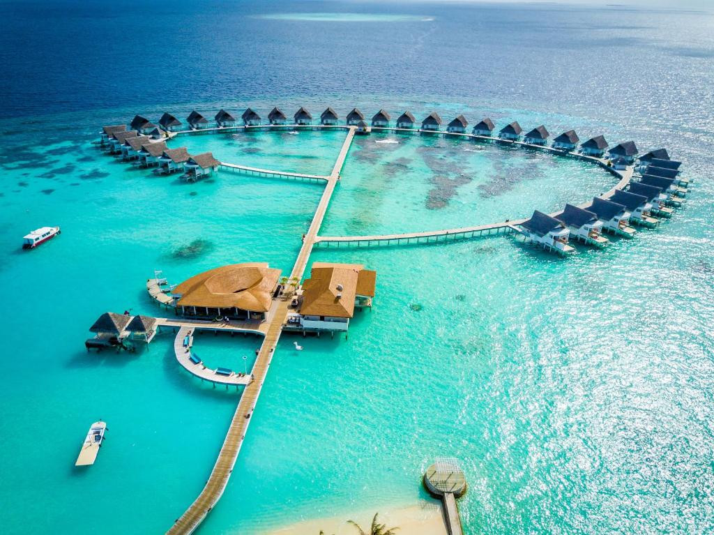 Centara's Maldivian Getaways Offer the Ultimate Summer Escape