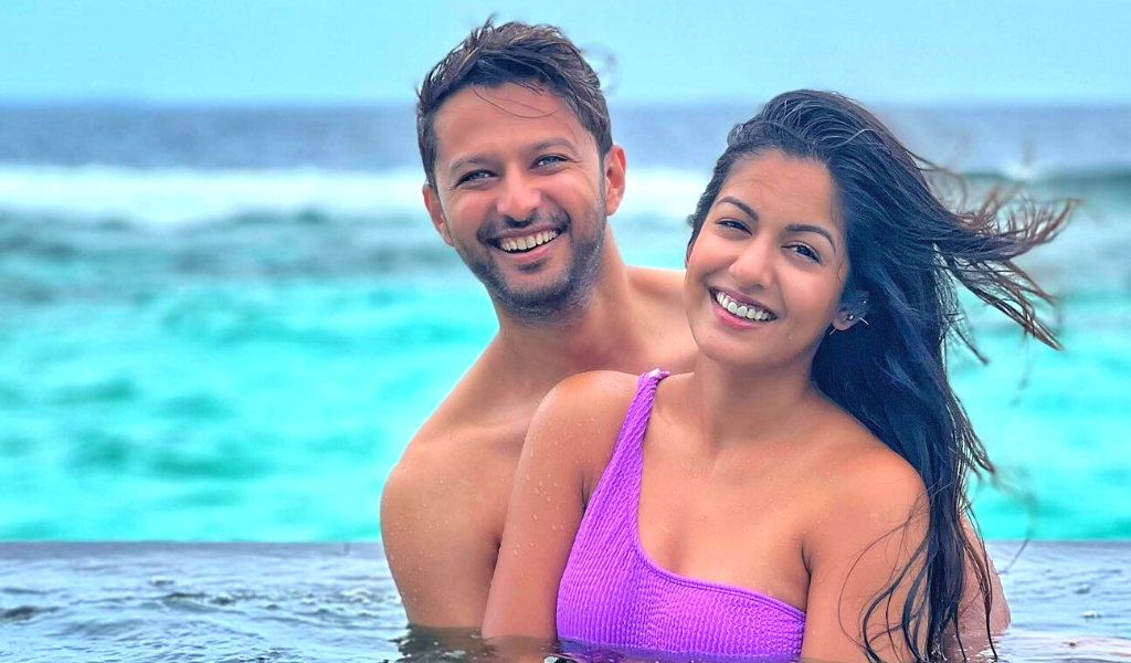 Bollywood Couple Vatsal Sheth & Ishita Dutta Share A Swoon-Worthy Birthday At Vakkaru Maldives!