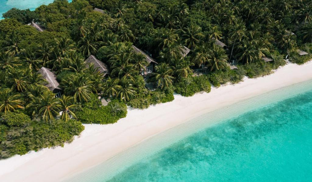 Fairmont Maldives, Sirru Fen Fushi Highlights Its Sustainability Initiatives In Honour of Earth Day