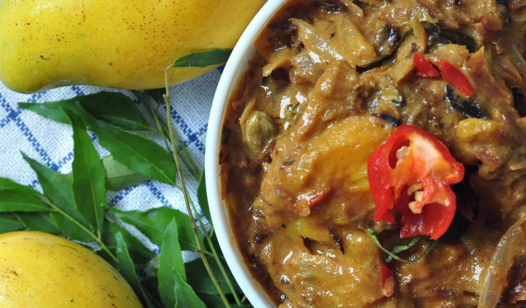 Recipe Alert: A Seasonal Fruity Goodness in Curry