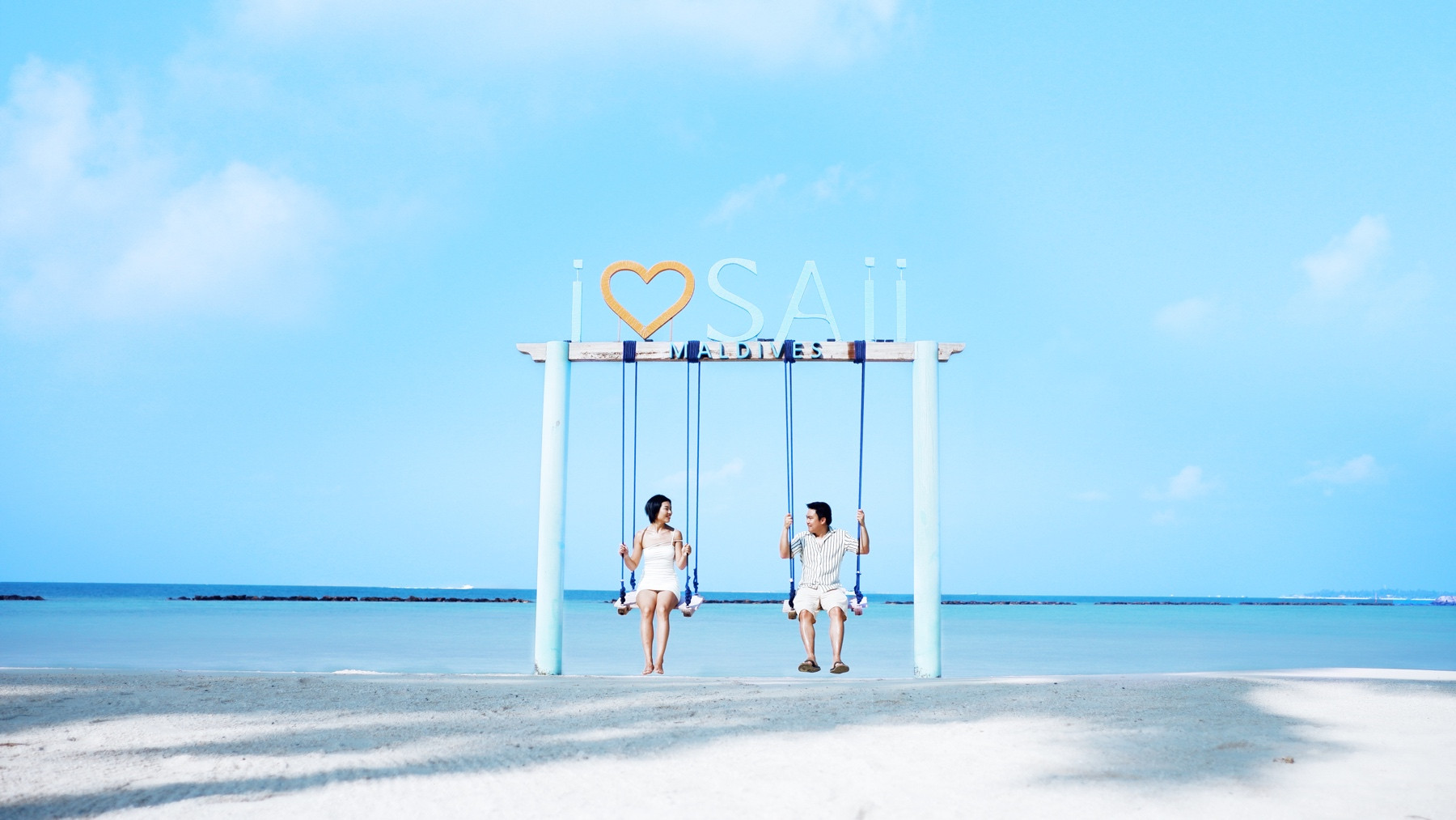 Romantic Revelry: CROSSROADS Maldives Presents Unforgettable Valentine's Experiences