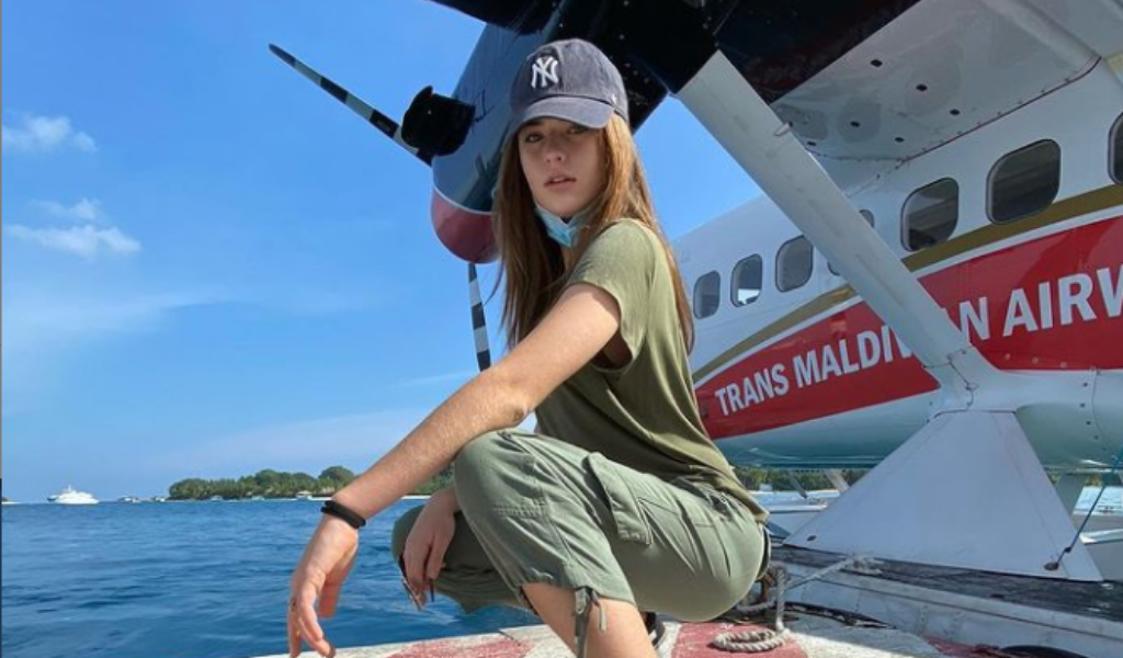 Russian Supermodel Kristina Pimenova Is Giving Us Some Serious Vacay Vibes At Paradise