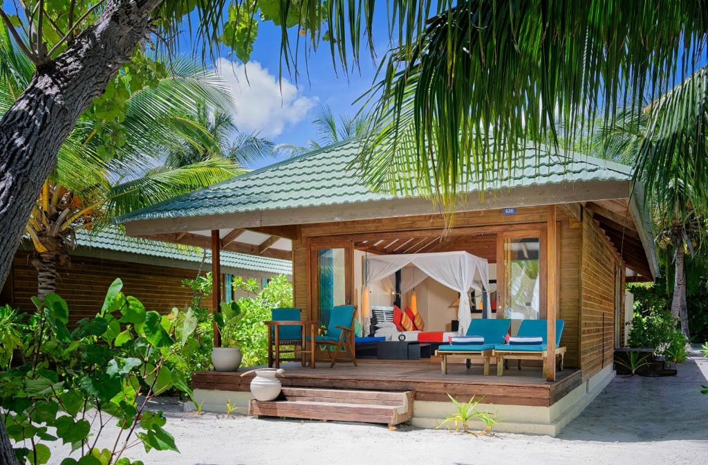Celebrate the Season in Style: Canareef Resort Maldives Unveils Ultimate Festive Getaway