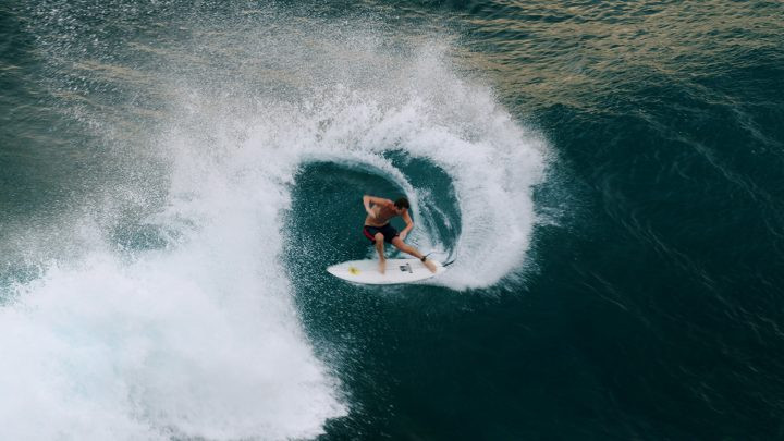 Wave Icon Jesse Mendes Set for Kuda Huraa Showdown