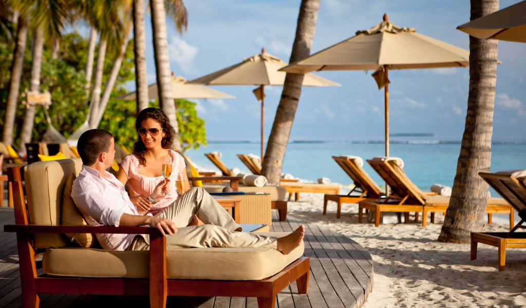 Spend your romantic honeymoon getaway in the Maldives!