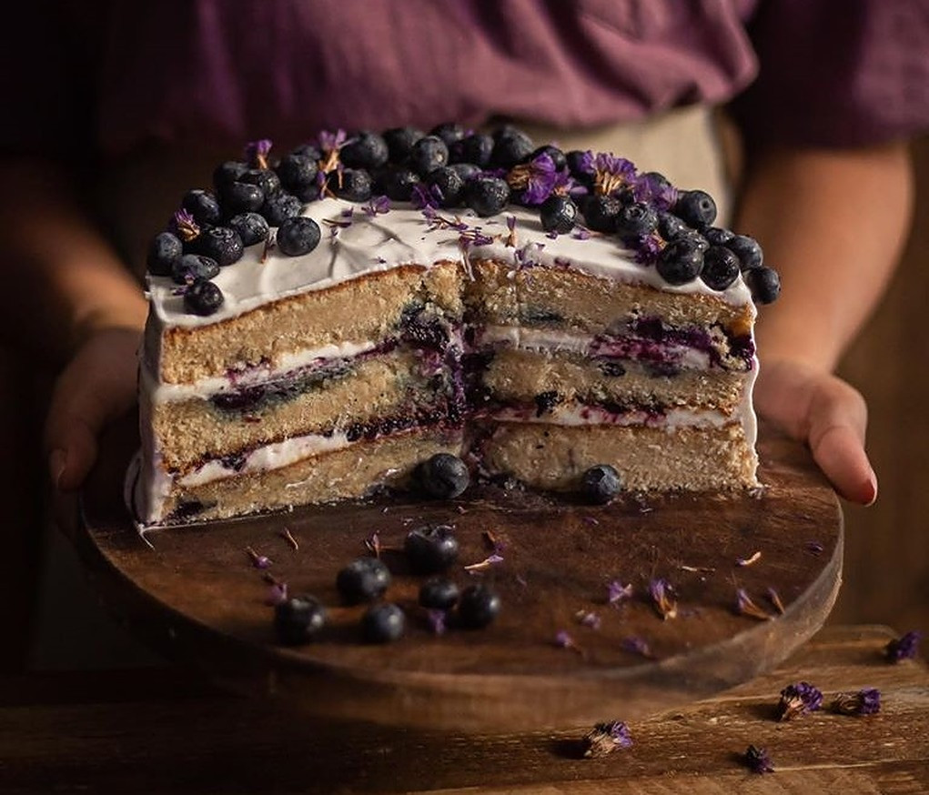 A Pinch of Floral in Cake? Ginger Bakes’ Myosotis Tea Infused Lavender Cake Recipe!