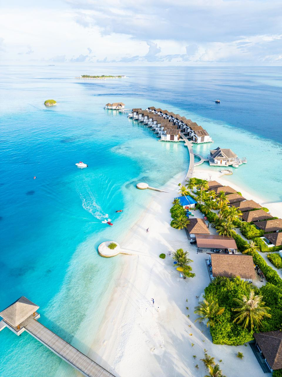 NOOE Maldives Kunaavashi Offers Free Speedboat Transfer for Summer 2025
