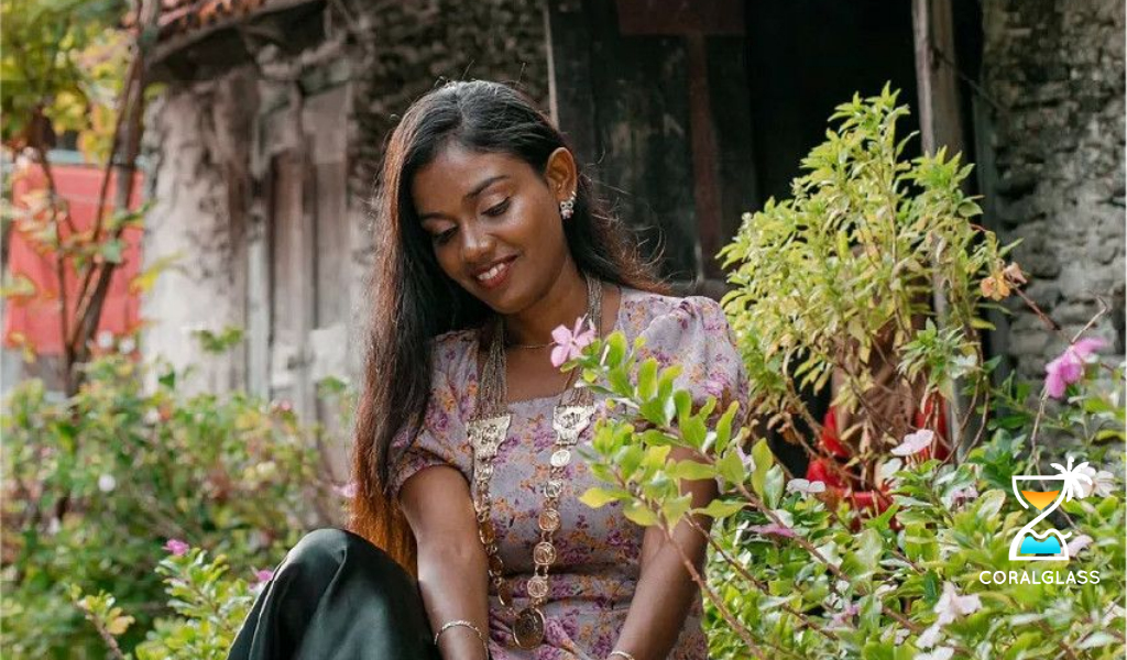 modern maldivian traditional dress The Maldives Traditional Dress : The Dhivehi Libaas