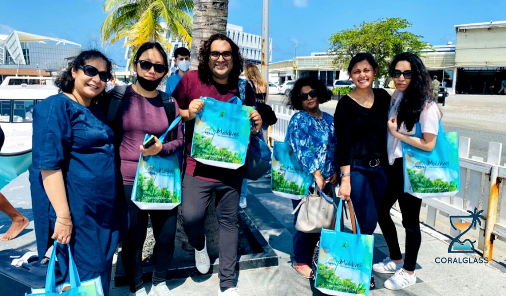 Coral Glass - Maldives Through the Eyes of Top Indian Media Journalists